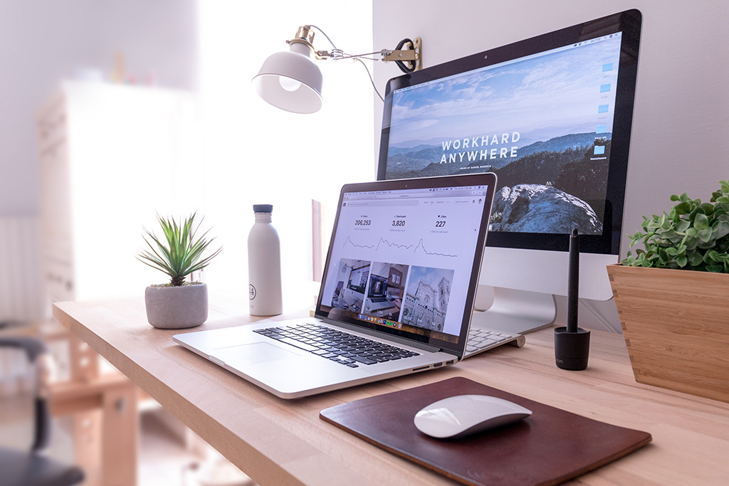 domenico-loia-hGV2TfOh0ns-unsplash